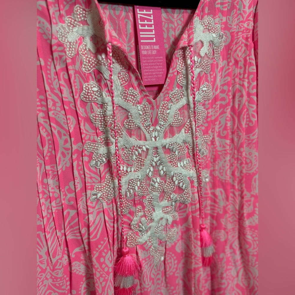 Lilly Pulitzer Vibrant‎ Pink and White Marilina Tunic Top, Size XS- NWT - Picture 4 of 8